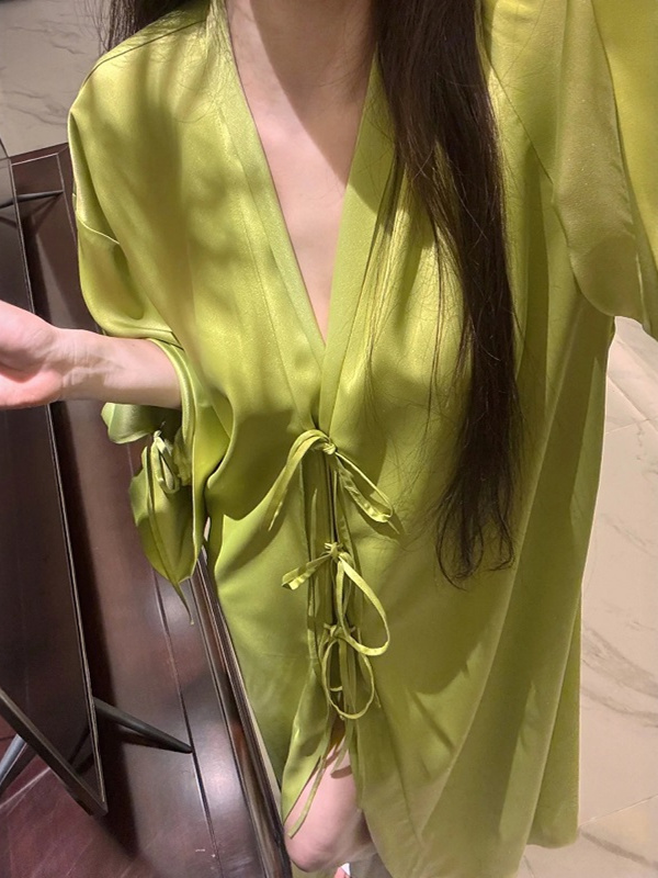 軽量長袖アイスシルクオープンカーディガンローブ女性夏肌に優し - Robe Silk Women のレビューと価格